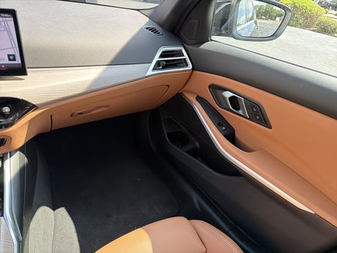 Used 2025 BMW 330i Sedan RWD image 19