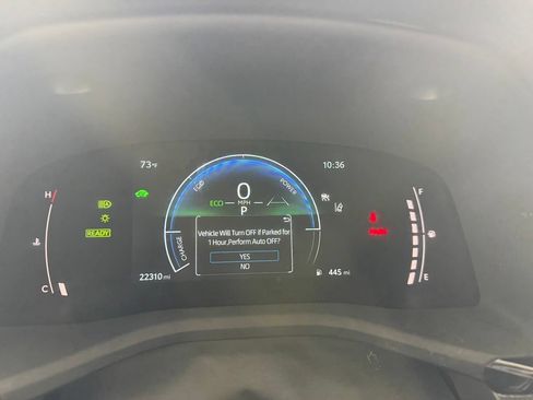 Used 2025 Toyota Camry LE FWD image 4