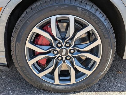 Certified 2024 Cadillac XT6 Sport w/ LPO, Floor Liner Package image 29