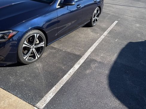 Used 2022 Mercedes-Benz C 300 4MATIC Sedan image 3