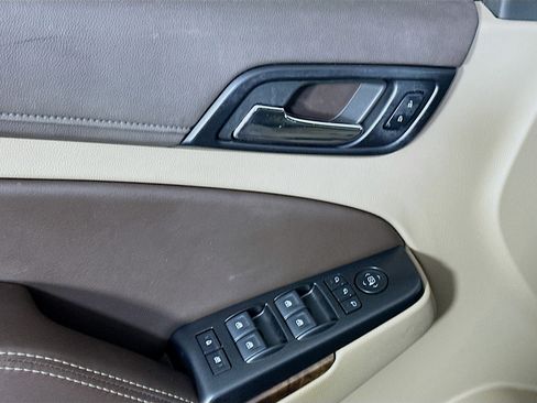 Used 2018 Chevrolet Tahoe LT image 15