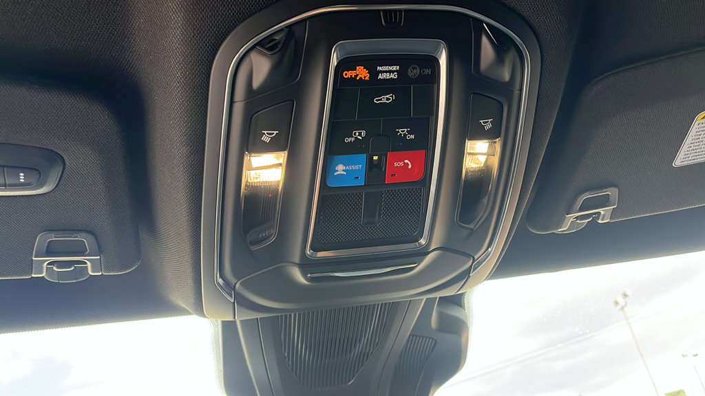 Used 2026 Dodge Charger Scat Pack AWD/4WD image 17