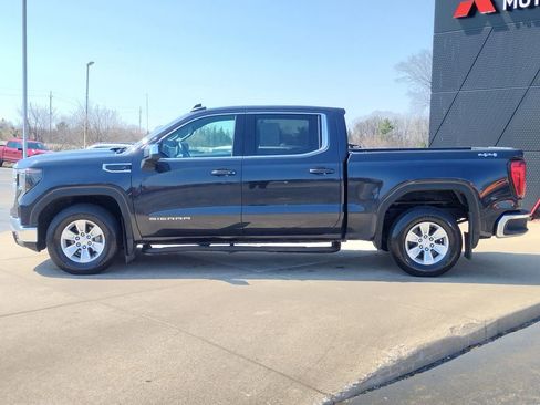 Used 2023 GMC Sierra 1500 SLE w/ Enhanced Capability Package image 19