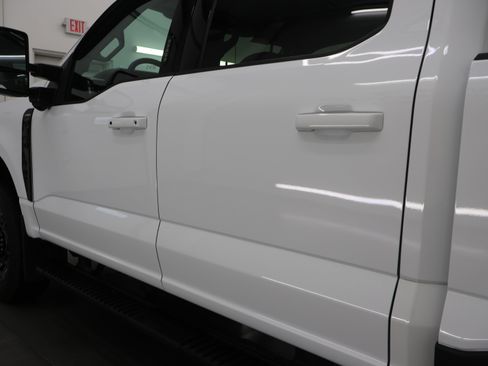 Used 2024 Ford F350 Lariat w/ Sport Appearance Package AWD/4WD image 37