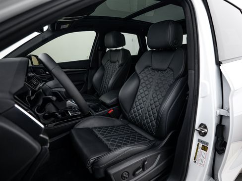 Certified 2023 Audi SQ5 Premium Plus w/ Premium Plus Package AWD/4WD image 17