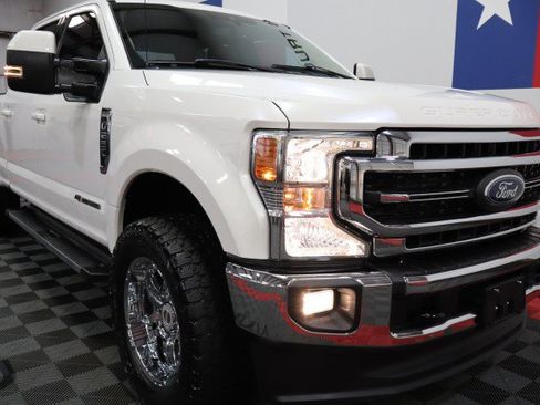 Used 2020 Ford F250 Lariat w/ Lariat Value Package AWD/4WD image 24