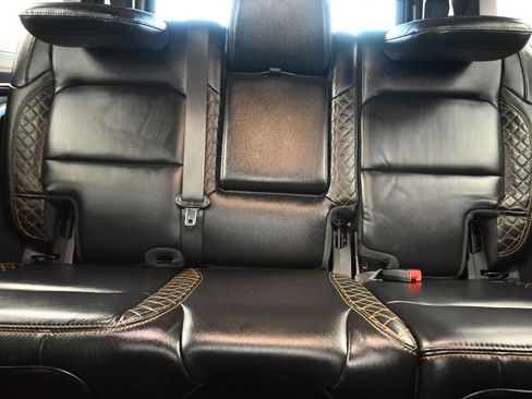 Used 2021 Jeep Wrangler Unlimited Sahara image 30