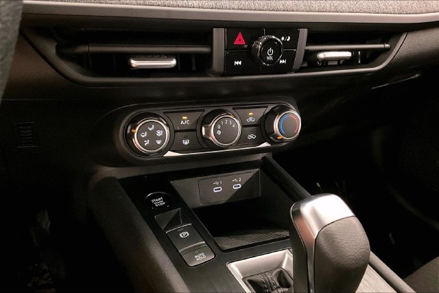 New 2027 Nissan Kicks S FWD image 27