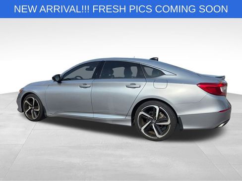 Used 2022 Honda Accord Sport image 4
