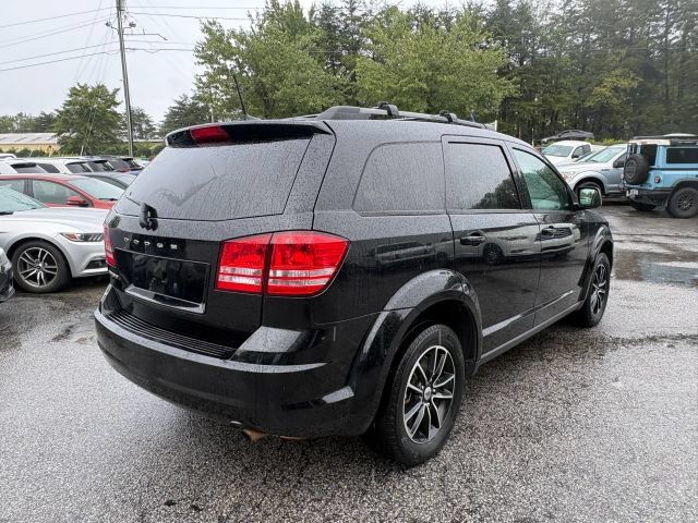 Used 2018 Dodge Journey SE w/ Connectivity Group FWD image 5