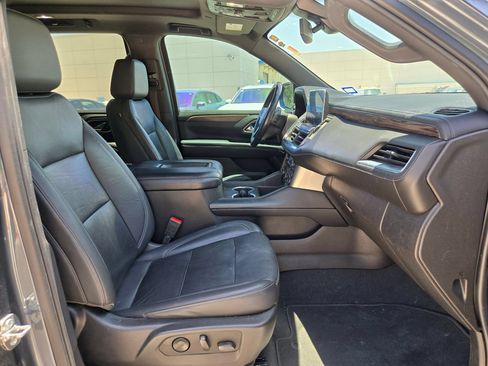 Used 2021 Chevrolet Tahoe LT w/ LT Signature Plus Package AWD/4WD image 27