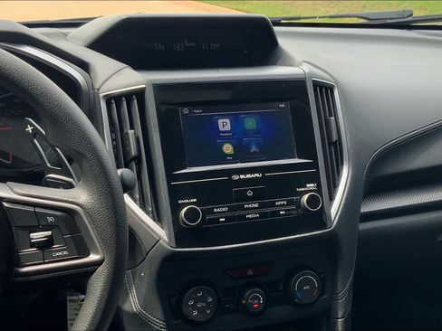 Used 2018 Subaru Impreza 2.0i Premium AWD/4WD image 6