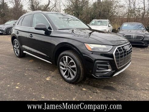 Used 2021 Audi Q5 2.0T Premium image 3