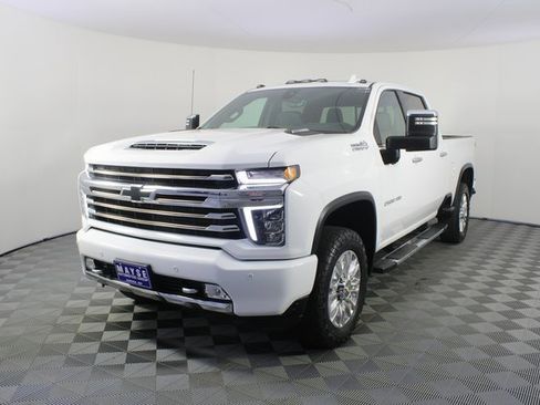 Used 2022 Chevrolet Silverado 2500 High Country w/ Z71 Off-Road Package image 25