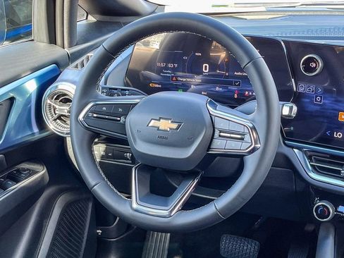 New 2026 Chevrolet Equinox EV LT image 14