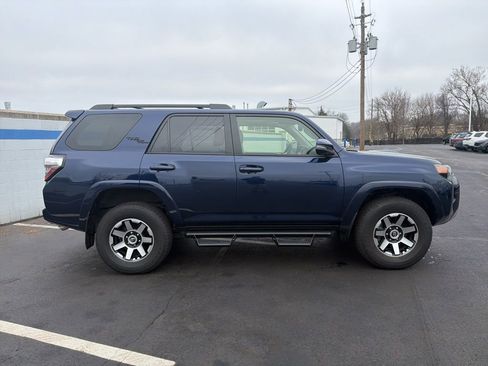 Used 2024 Toyota 4Runner TRD Off-Road Premium image 7