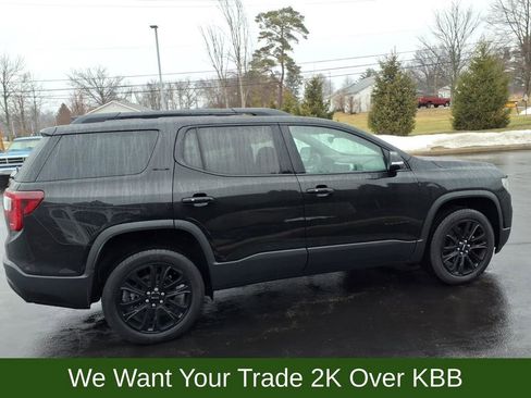 Used 2023 GMC Acadia SLE w/ Driver Convenience Package image 7