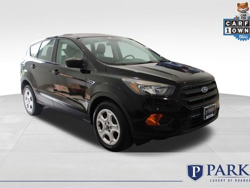 Used 2018 Ford Escape S FWD image 1