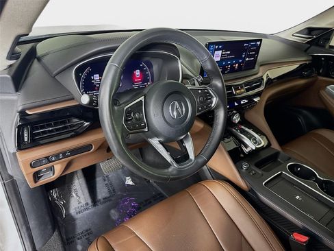 Used 2025 Acura MDX FWD w/ Technology Package image 9