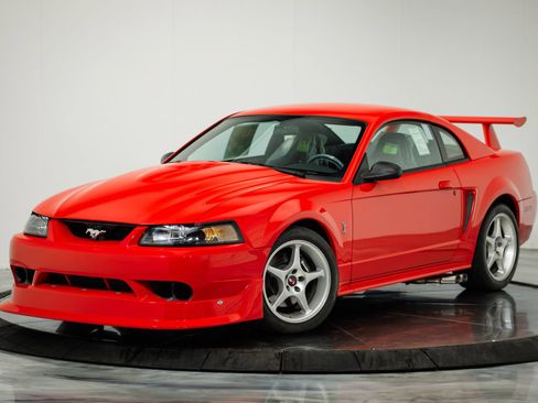 Used 2000 Ford Mustang Cobra RWD image 26