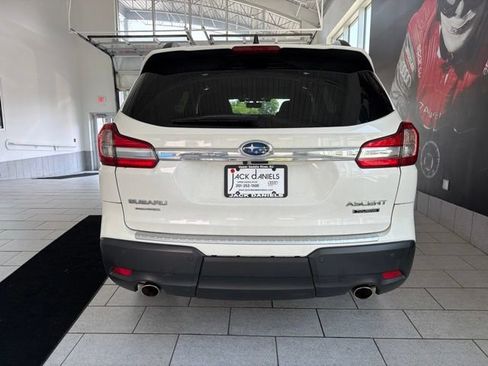 Used 2021 Subaru Ascent Touring AWD/4WD image 4