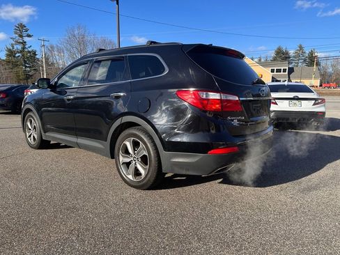 Used 2013 Hyundai Santa Fe GLS image 3