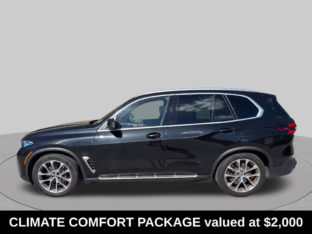 Used 2025 BMW X5 xDrive50e AWD/4WD image 2