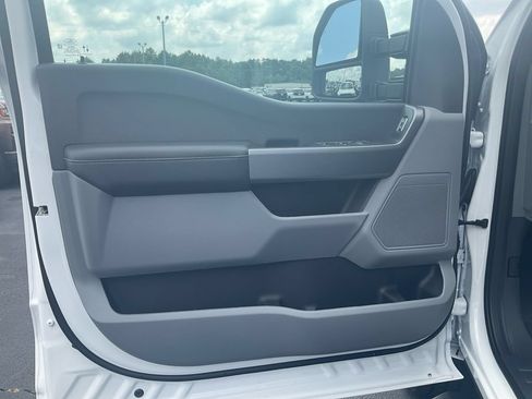 New 2026 Ford F250 XL w/ STX Appearance Package AWD/4WD image 17