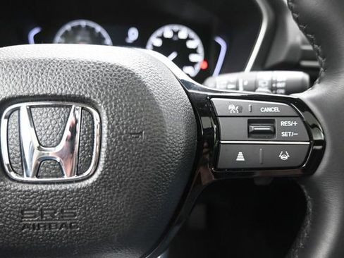 Used 2025 Honda Pilot Touring image 30