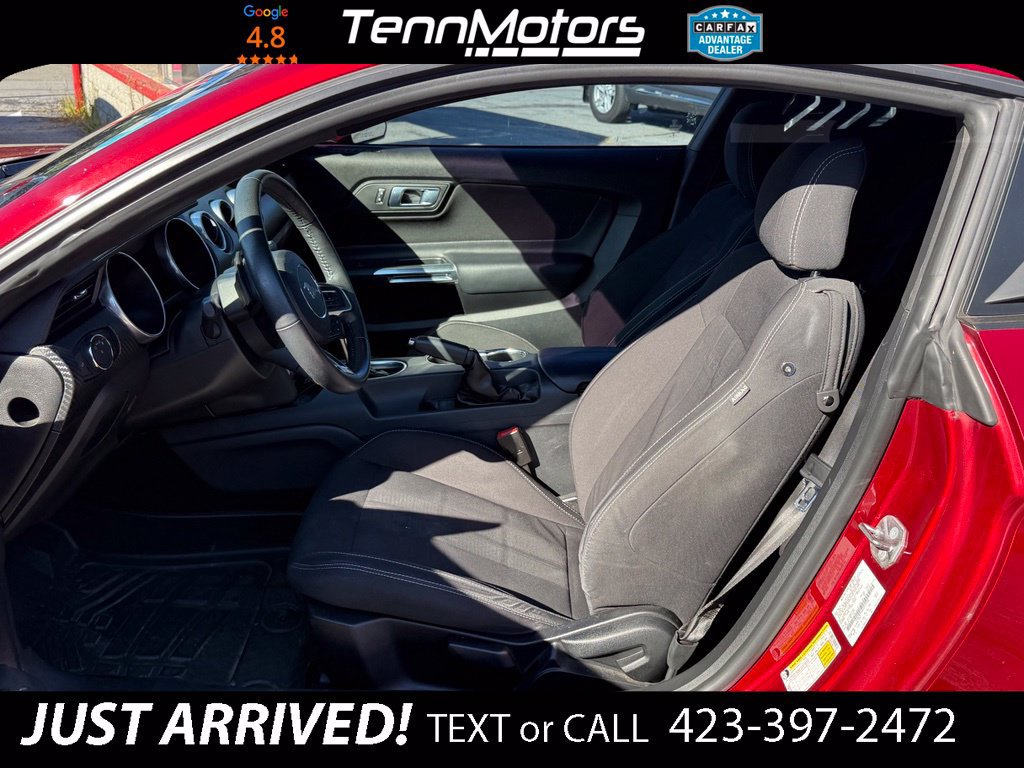 Used 2019 Ford Mustang Coupe w/ Black Accent Package RWD image 9