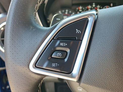 Used 2018 Chevrolet Camaro SS image 22