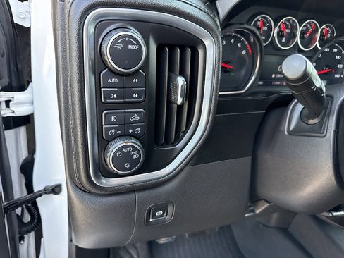 Used 2020 Chevrolet Silverado 1500 RST w/ All-Star Edition AWD/4WD image 34