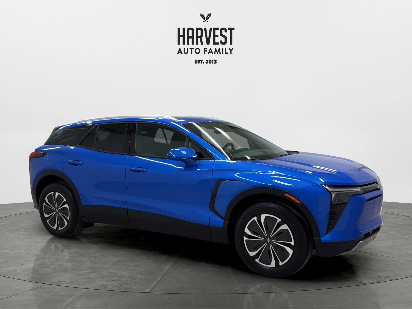 Used 2024 Chevrolet Blazer EV LT AWD/4WD image 9