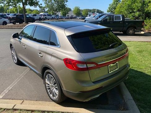 Used 2018 Lincoln MKX Reserve w/ Lincoln MKX Climate Package FWD image 31