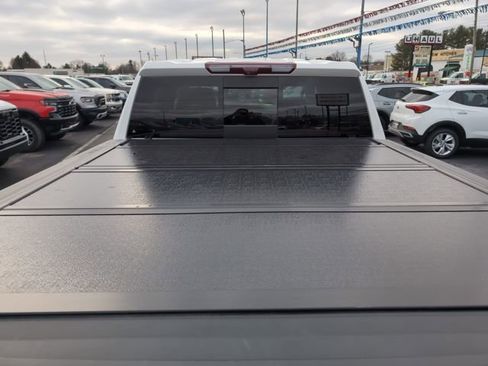 Used 2022 GMC Sierra 1500 Denali Ultimate image 9