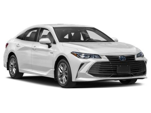Used 2020 Toyota Avalon XLE w/ All Weather Liner Package image 6
