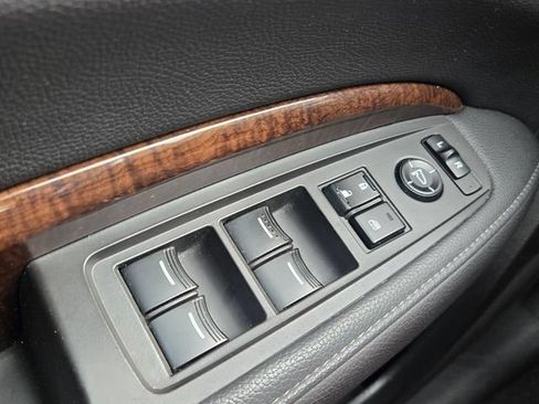Used 2020 Acura MDX FWD image 27