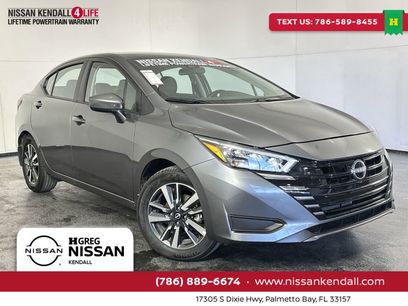 Used 2025 Nissan Versa SV w/ Trunk Package