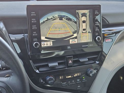 Used 2024 Toyota Camry XSE w/ Navigation Package image 21