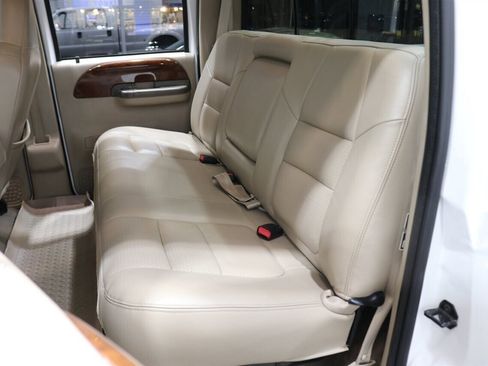 Used 2001 Ford F350 Lariat image 20