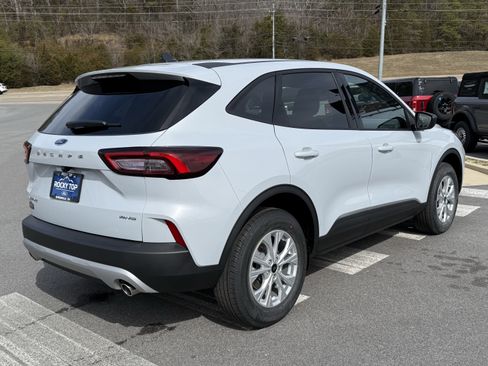 New 2026 Ford Escape Active w/ Cold Weather Package image 5