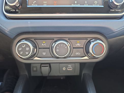 Certified 2025 Nissan Versa SV w/ Trunk Package FWD image 23
