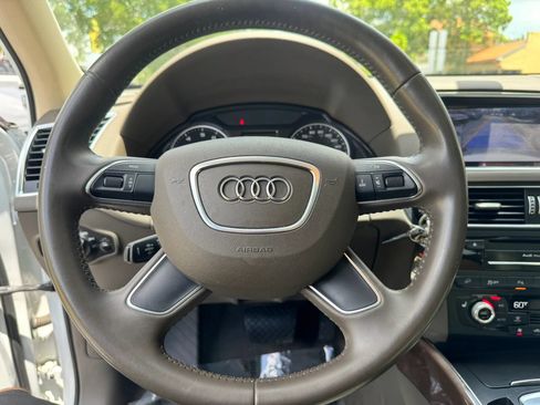 Used 2016 Audi Q5 2.0T Premium Plus w/ Technology Package AWD/4WD image 36