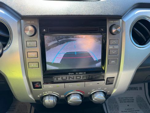 Used 2014 Toyota Tundra SR image 22