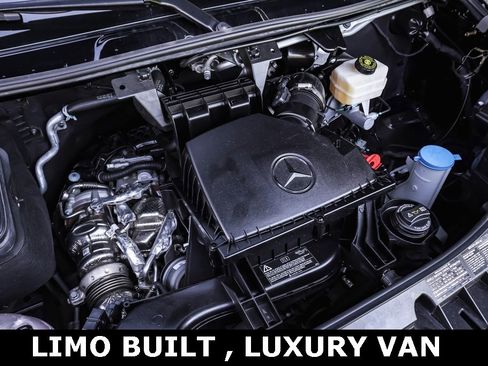 Used 2023 Mercedes-Benz Sprinter 2500 image 35