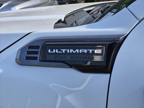 New 2026 GMC Sierra 3500 Denali Ultimate AWD/4WD image 9