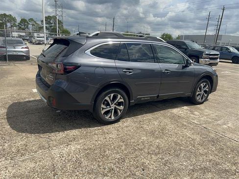 Used 2022 Subaru Outback Touring image 5