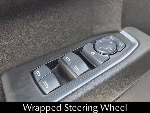 Used 2025 Chevrolet Silverado 1500 LT image 35