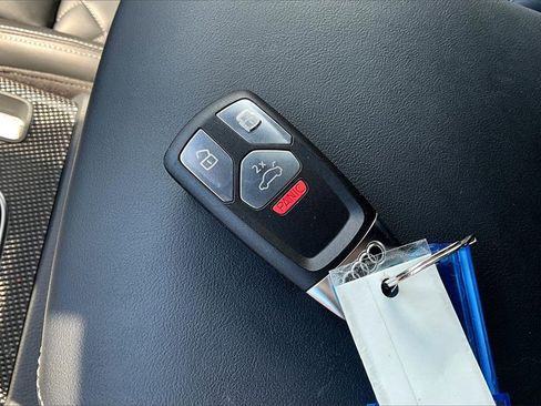 Used 2023 Audi SQ5 Premium Plus w/ Premium Plus Package image 35