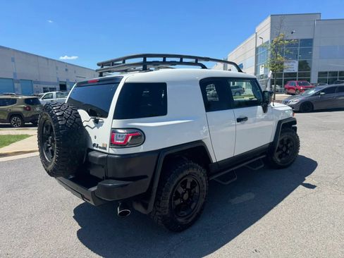 Used 2008 Toyota FJ Cruiser 4WD image 18